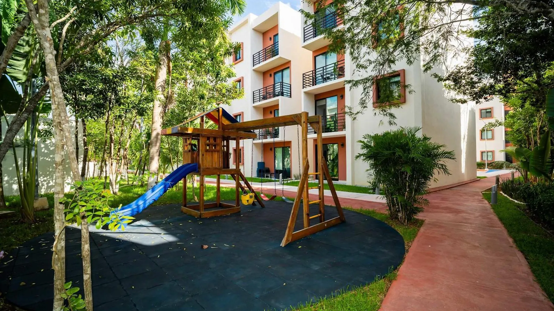 Magnifico Rodeado De Areas Verdes Cancún 0*,